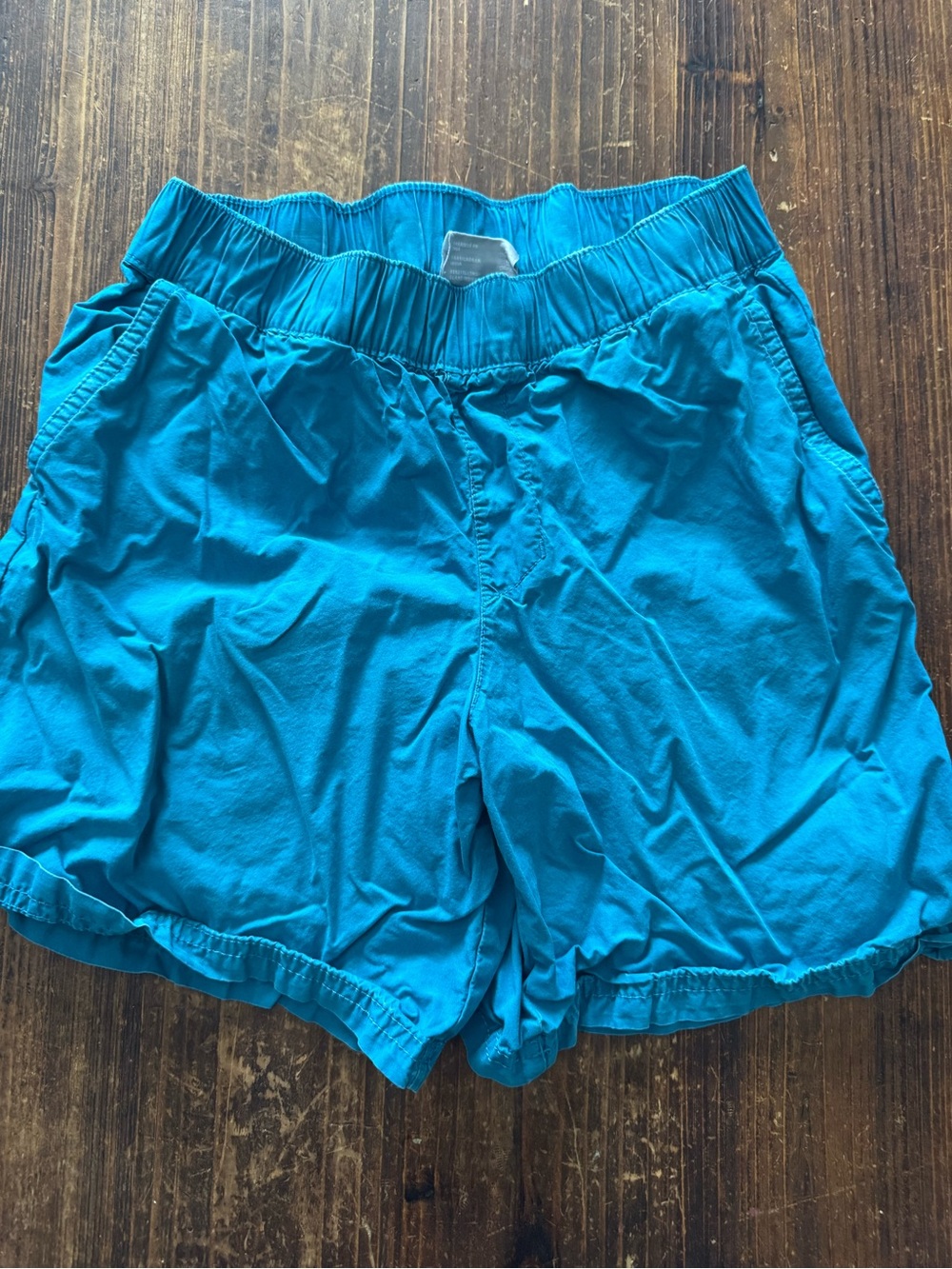 Columbia Women's Teal Elastic-Waist Athletic Shorts